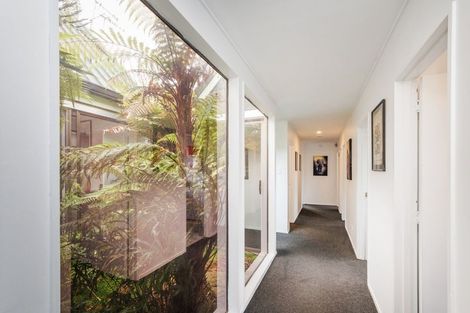 Photo of property in 9 Truscott Grove, Awapuni, Palmerston North, 4412