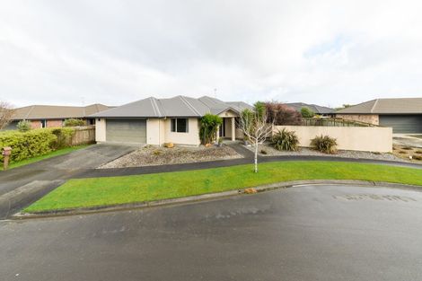 Photo of property in 21 Cleveland Heights, Kelvin Grove, Palmerston North, 4414