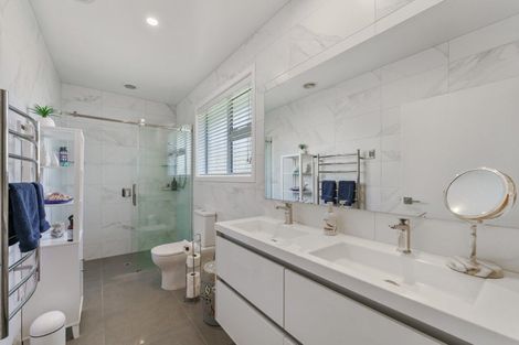 Photo of property in 13 Tuhua Close, Wharewaka, Taupo, 3330