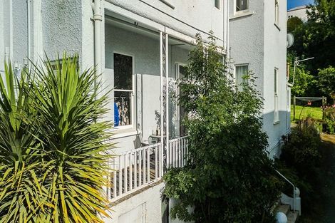 Photo of property in 74a Manor Place, Dunedin Central, Dunedin, 9016