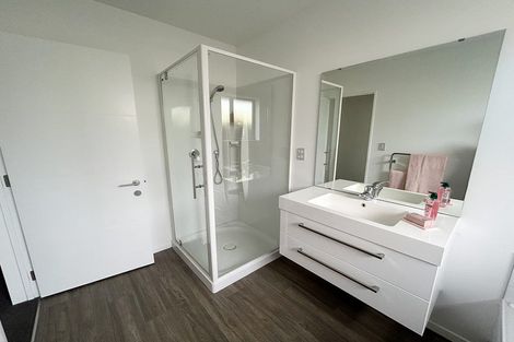 Photo of property in 8 Oakdene Place, Halswell, Christchurch, 8025