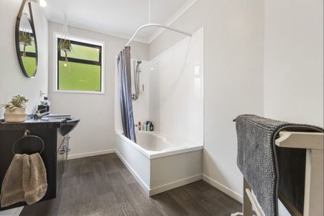 Photo of property in 17 Brough Street, Palmerston, 9430