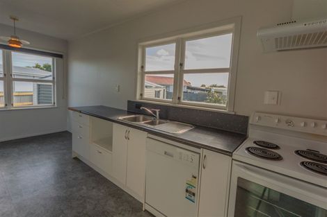 Photo of property in 13 Braemar Street, Levin, 5510
