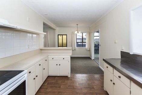 Photo of property in 63 Shortland Street, Wainoni, Christchurch, 8061