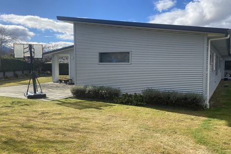 Photo of property in 56 Onslow Road, Lake Hayes, Queenstown, 9304