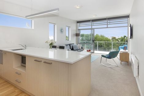 Photo of property in 11/180 Peterborough Street, Christchurch Central, Christchurch, 8013