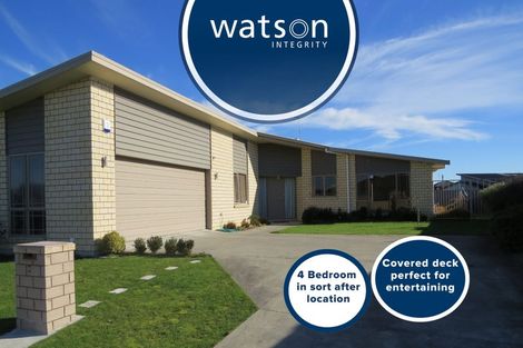 Photo of property in 6 Geneva Terrace, Kelvin Grove, Palmerston North, 4414