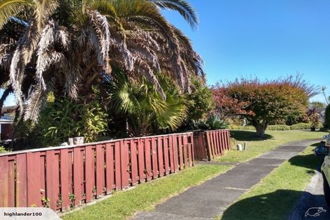 Photo of property in 13 Parkview Place, Riverdale, Gisborne, 4010