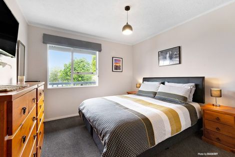 Photo of property in 4b Sarah Way, Crofton Downs, Wellington, 6035