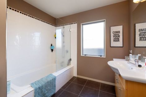 Photo of property in 27 Bermuda Drive, Papamoa Beach, Papamoa, 3118