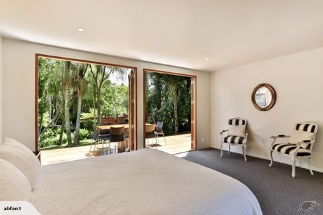 Photo of property in 363 Titirangi Road, Titirangi, Auckland, 0604