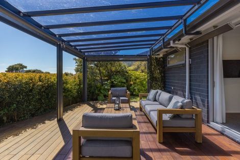Photo of property in 202 Navigation Drive, Whitby, Porirua, 5024