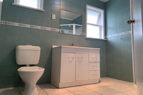 Photo of property in 44 Thompson Terrace, Manurewa, Auckland, 2102