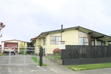 Photo of property in 9 Selkirk Street, Tamatea, Napier, 4112