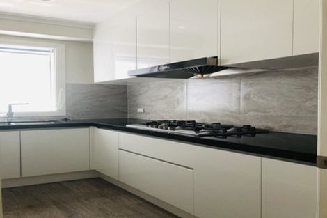 Photo of property in 9 Hinoki Way, Flat Bush, Auckland, 2019