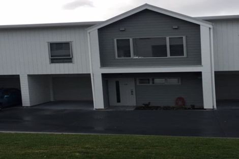 Photo of property in 12/19 Ruakiwi Road, Hamilton Lake, Hamilton, 3204