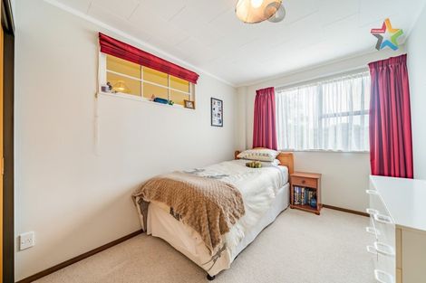 Photo of property in 57 Pokohiwi Road, Normandale, Lower Hutt, 5010