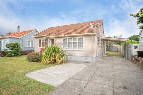 Photo of property in 40 Oxford Street, Hokowhitu, Palmerston North, 4410