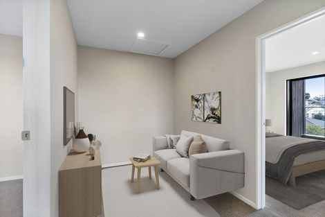 Photo of property in 5/64 Pupuke Road, Hillcrest, Auckland, 0627