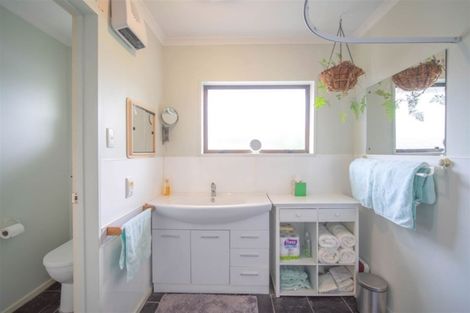 Photo of property in 20 Kowhai Avenue, Rangiora, 7400