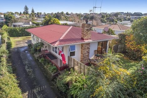 Photo of property in 154 Otumoetai Road, Brookfield, Tauranga, 3110