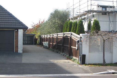 Photo of property in 42 Thornycroft Street, Fendalton, Christchurch, 8052