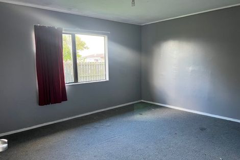 Photo of property in 2/18 Templeton Place, Clendon Park, Auckland, 2103