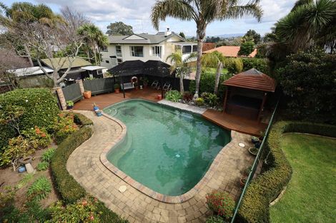 Photo of property in 30 Karaka Road, Otumoetai, Tauranga, 3110