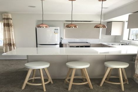 Photo of property in 15 Robin Brooke Drive, Flat Bush, Auckland, 2019