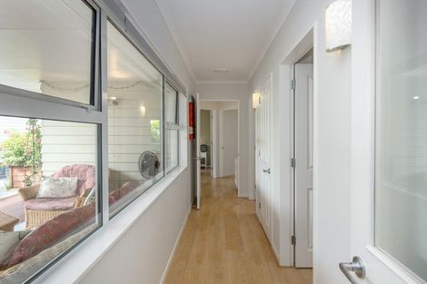 Photo of property in 28a Cotter Street, Greytown, 5712