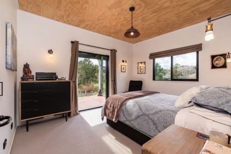 Photo of property in 22 Wairere Valley Road, Paparoa, 0571