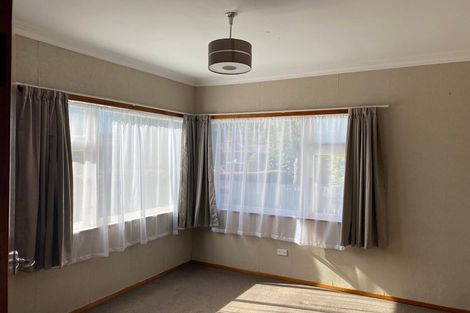 Photo of property in 4 Goodson Place, Hawera, 4610