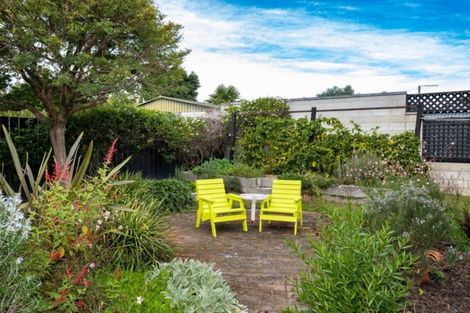 Photo of property in 11a Durham Drive, Havelock North, 4130