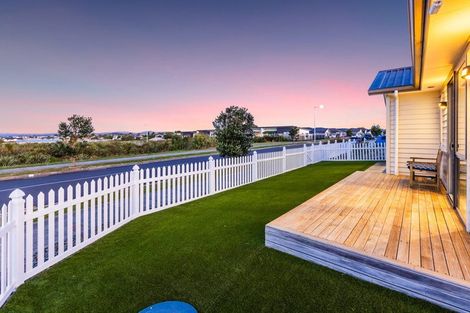 Photo of property in 11 Rainsford Road, Pukekohe, 2120