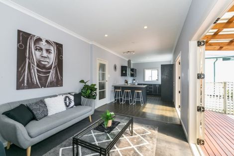 Photo of property in 89 Vigor Brown Street, Napier South, Napier, 4110