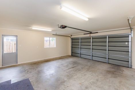 Photo of property in 33 Masefield Terrace, Kelvin Grove, Palmerston North, 4414