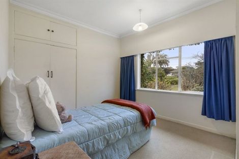 Photo of property in 25 Beatrice Avenue, Hillcrest, Auckland, 0627