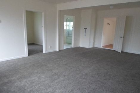 Photo of property in 5 Schnapper Rock Road, Greenhithe, Auckland, 0632