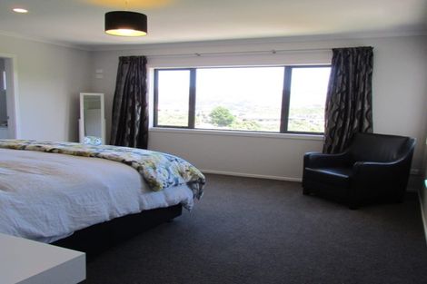 Photo of property in 20 Tasman Close, Aotea, Porirua, 5024