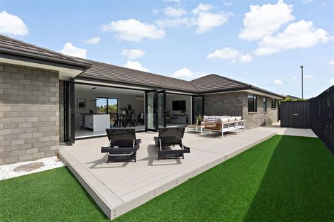 Photo of property in 17 Pajet Street, Marshland, Christchurch, 8083