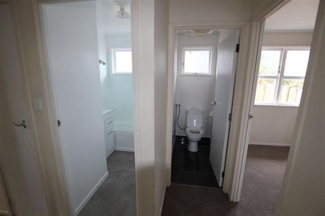 Photo of property in 2/21 Gardner Avenue, New Lynn, Auckland, 0600