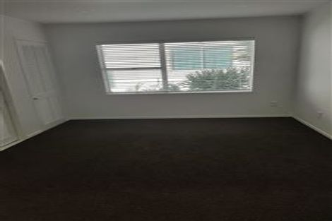 Photo of property in 2/12 Inga Road, Milford, Auckland, 0620