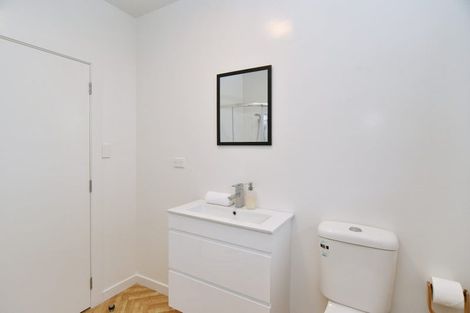 Photo of property in 4 Whitmore Street, Edgeware, Christchurch, 8013