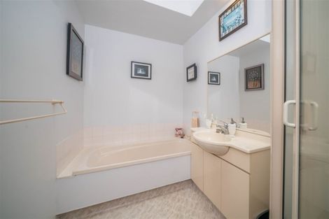 Photo of property in 8 Clotilda Place, Bishopdale, Christchurch, 8053