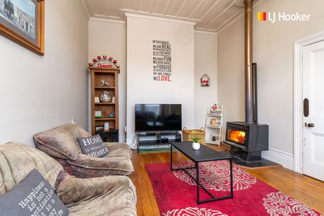 Photo of property in 30 Bay View Road, South Dunedin, Dunedin, 9012