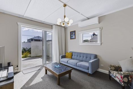 Photo of property in 22 Ngaio Street, Strandon, New Plymouth, 4312