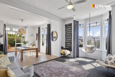 Photo of property in 151 Victoria Road, Saint Clair, Dunedin, 9012