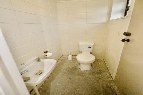 Photo of property in 178 Victoria Avenue, Hokowhitu, Palmerston North, 4410