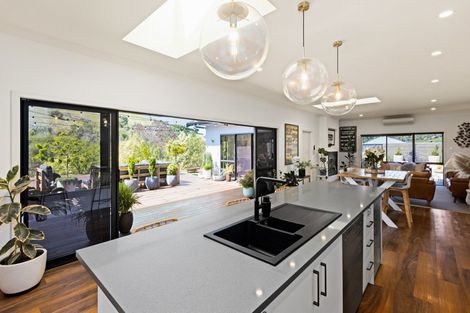 Photo of property in 133 Kent Terrace, Taradale, Napier, 4112