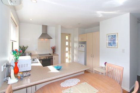 Photo of property in 2/162 Wainoni Road, Avondale, Christchurch, 8061